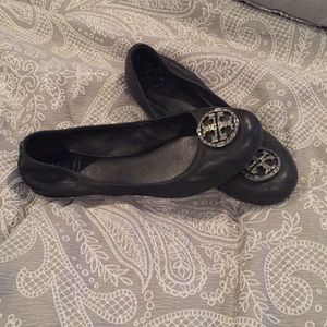 Tory burch flats!